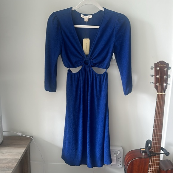 NWT MONTEAU CUT OUT MIDI DRESS - Picture 3 of 6